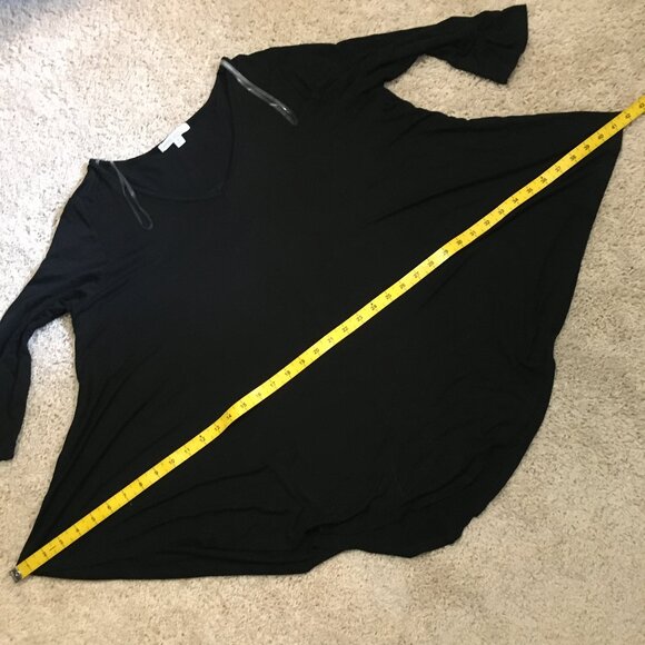 Green Envelope USA Made Witchy Black Reverse Handkerchief Hem A-Line Shirt - Picture 11 of 16